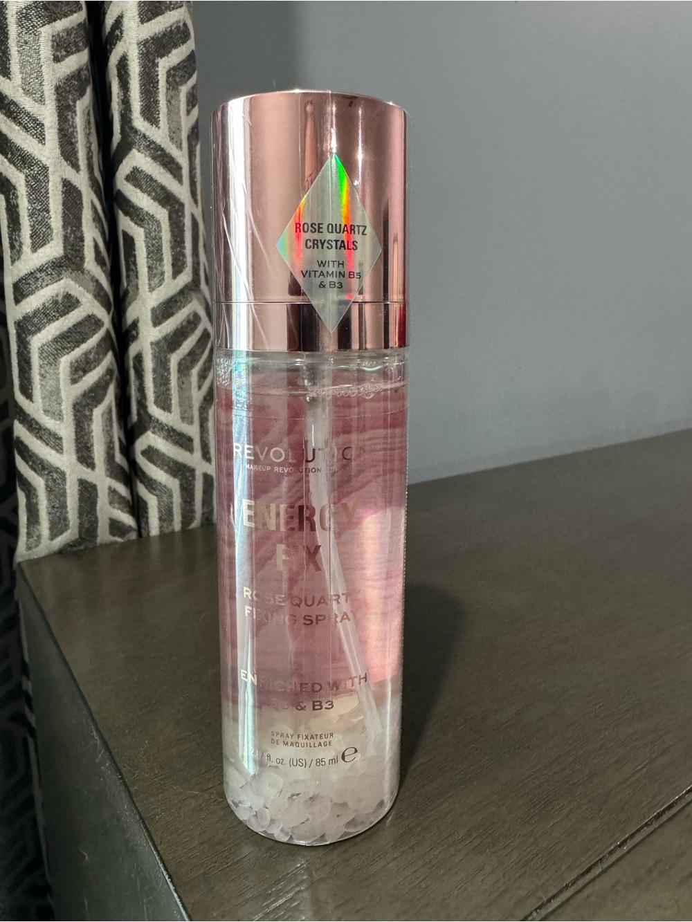 Makeup Revolution Energy Fix Rose Quartz Fixing Spray -